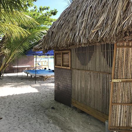 Abemama Green Eco Hotel Kiribati Kariatebike Kültér fotó